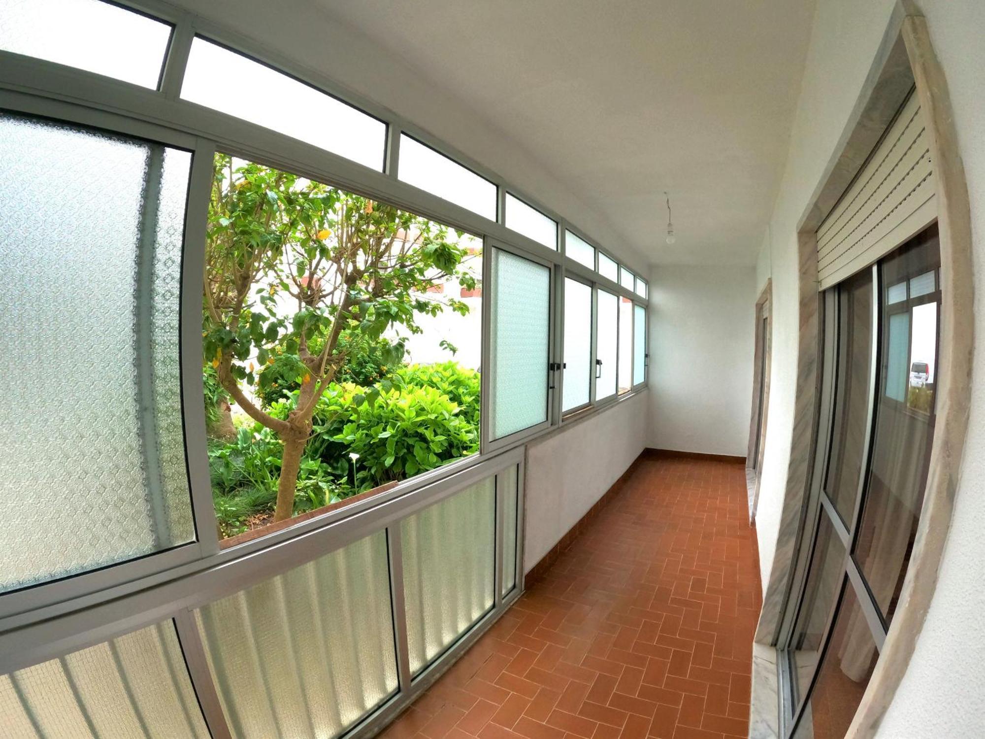 Carcavelos Very Spacious 3 Bedroom Apartment Cascais เซาโดมิงโกช ดิ รานา ภายนอก รูปภาพ