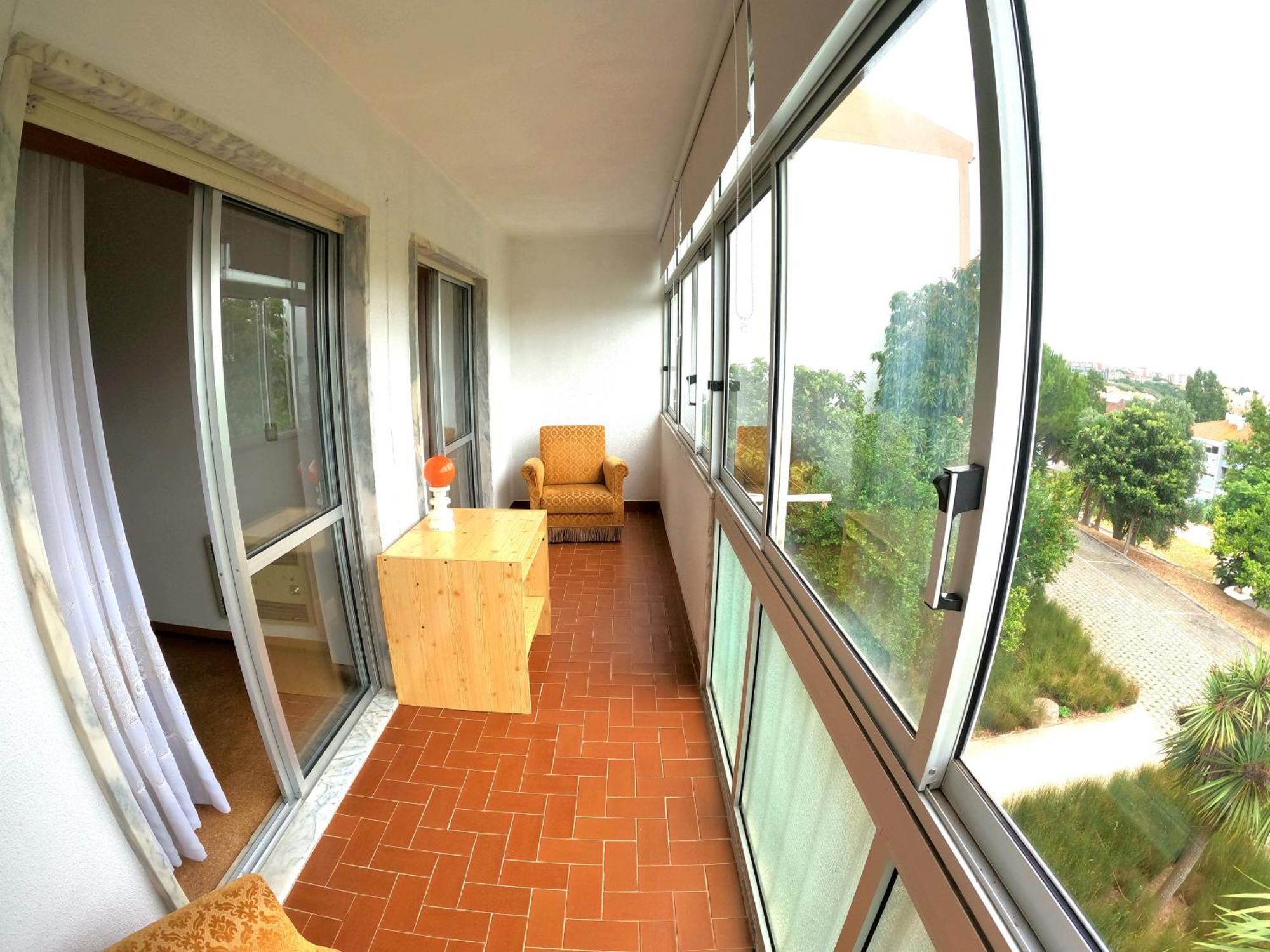 Carcavelos Very Spacious 3 Bedroom Apartment Cascais เซาโดมิงโกช ดิ รานา ภายนอก รูปภาพ