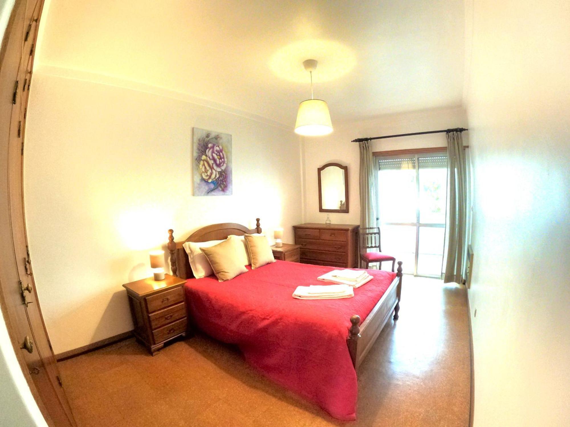 Carcavelos Very Spacious 3 Bedroom Apartment Cascais เซาโดมิงโกช ดิ รานา ภายนอก รูปภาพ